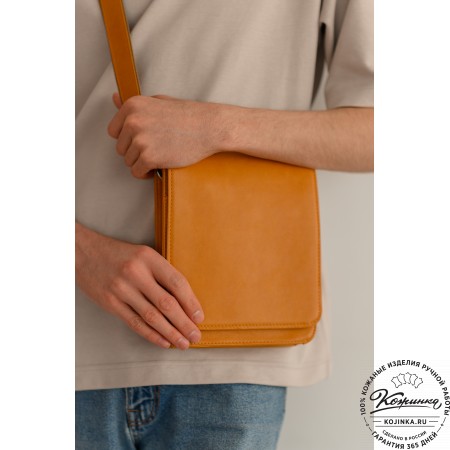 Мужская кожаная сумка "Таллин" (олива)